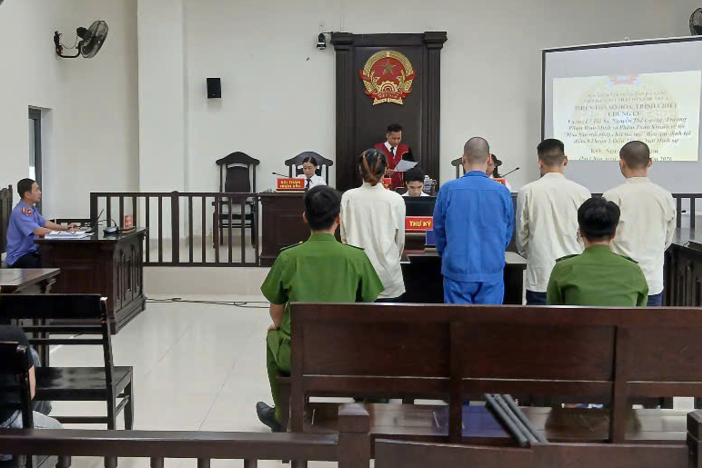 Nâng cao hiệu quả phiên tòa rút kinh nghiệm, trình chiếu tài liệu, chứng cứ