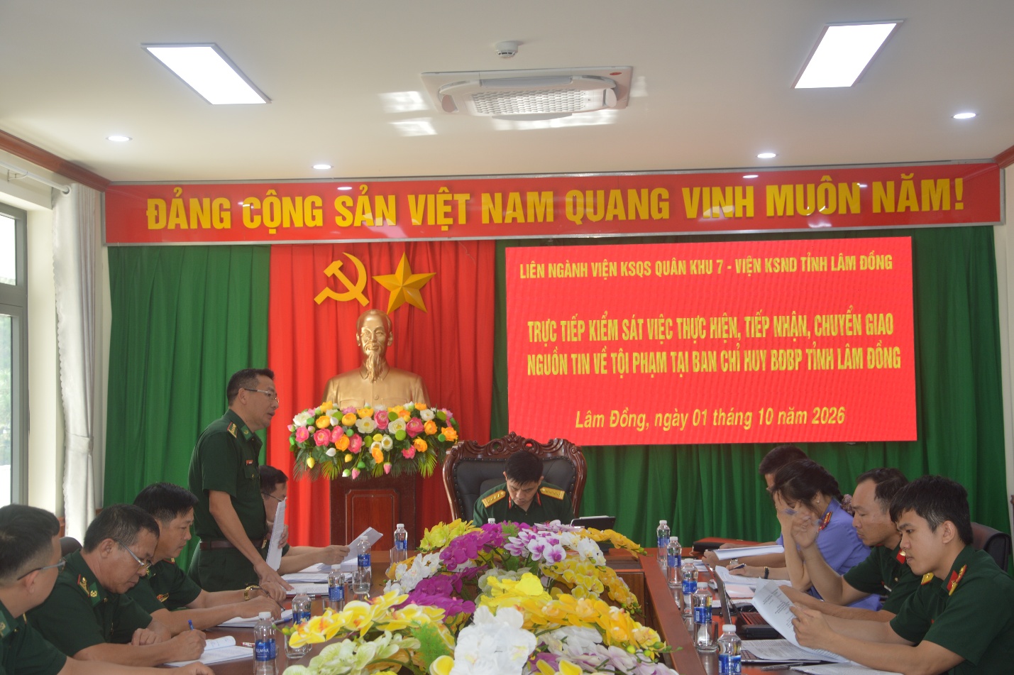 Tăng cường trực tiếp kiểm sát việc phát hiện, tiếp nhận, chuyển giao nguồn tin về tội phạm