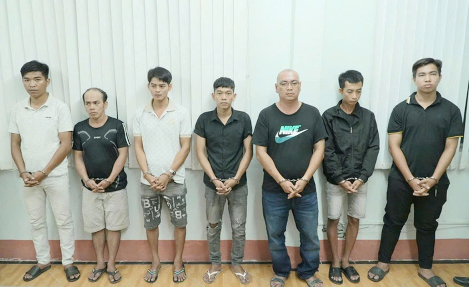 Phê chuẩn khởi tố thêm 7 bị can trong vụ khiêng quan tài diễu phố ở Sóc Trăng