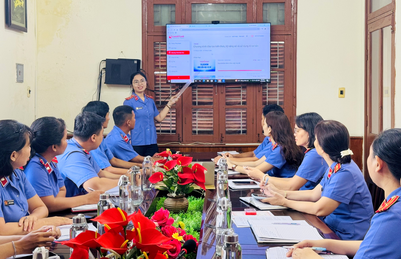 VKSND khu vực 15, Đắk Lắk hoàn thành chương trình “Bình dân học vụ số” sau 7 ngày phát động