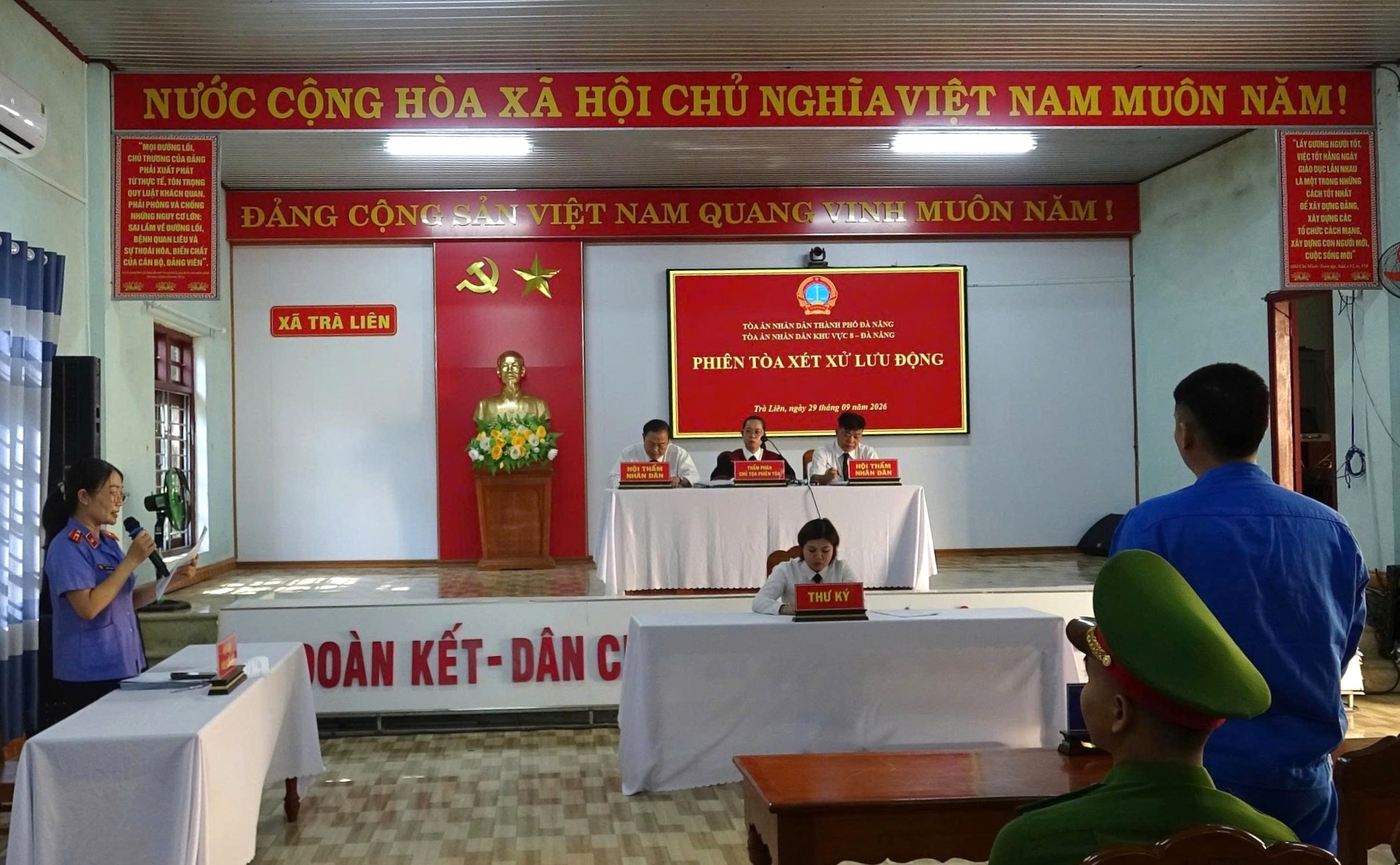 Phối hợp tổ chức phiên tòa lưu động, tuyên truyền pháp luật về tội Gây rối trật tự công cộng