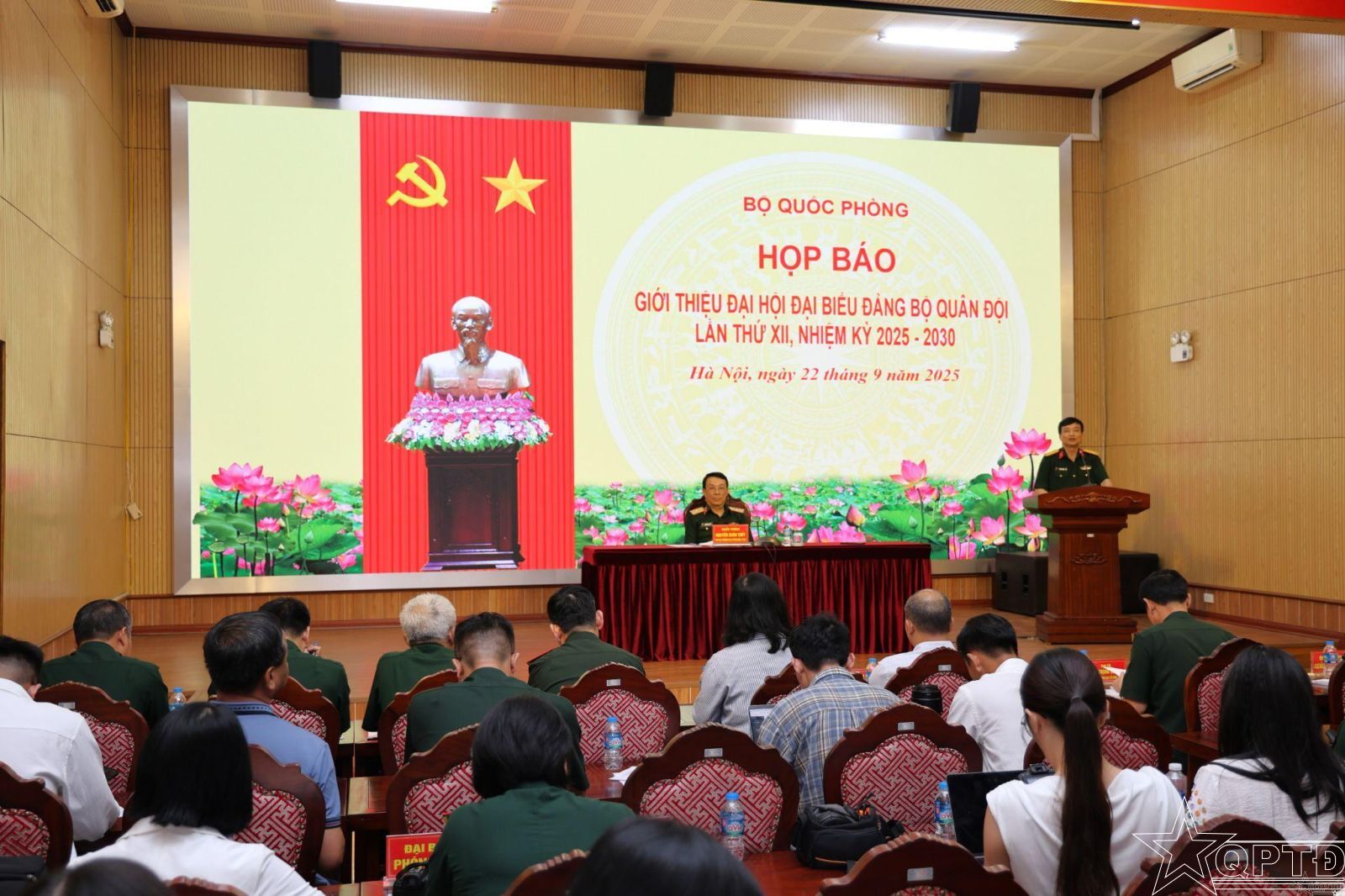 Bộ Quốc phòng công bố 3 thủ tục hành chính bị bãi bỏ lĩnh vực báo chí