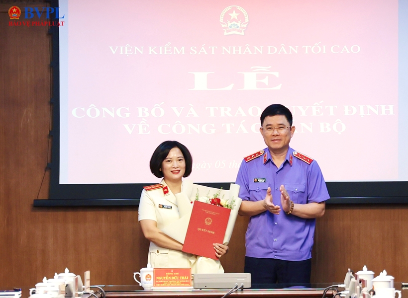Công bố và trao quyết định bổ nhiệm Phó Chánh Văn phòng VKSND tối cao