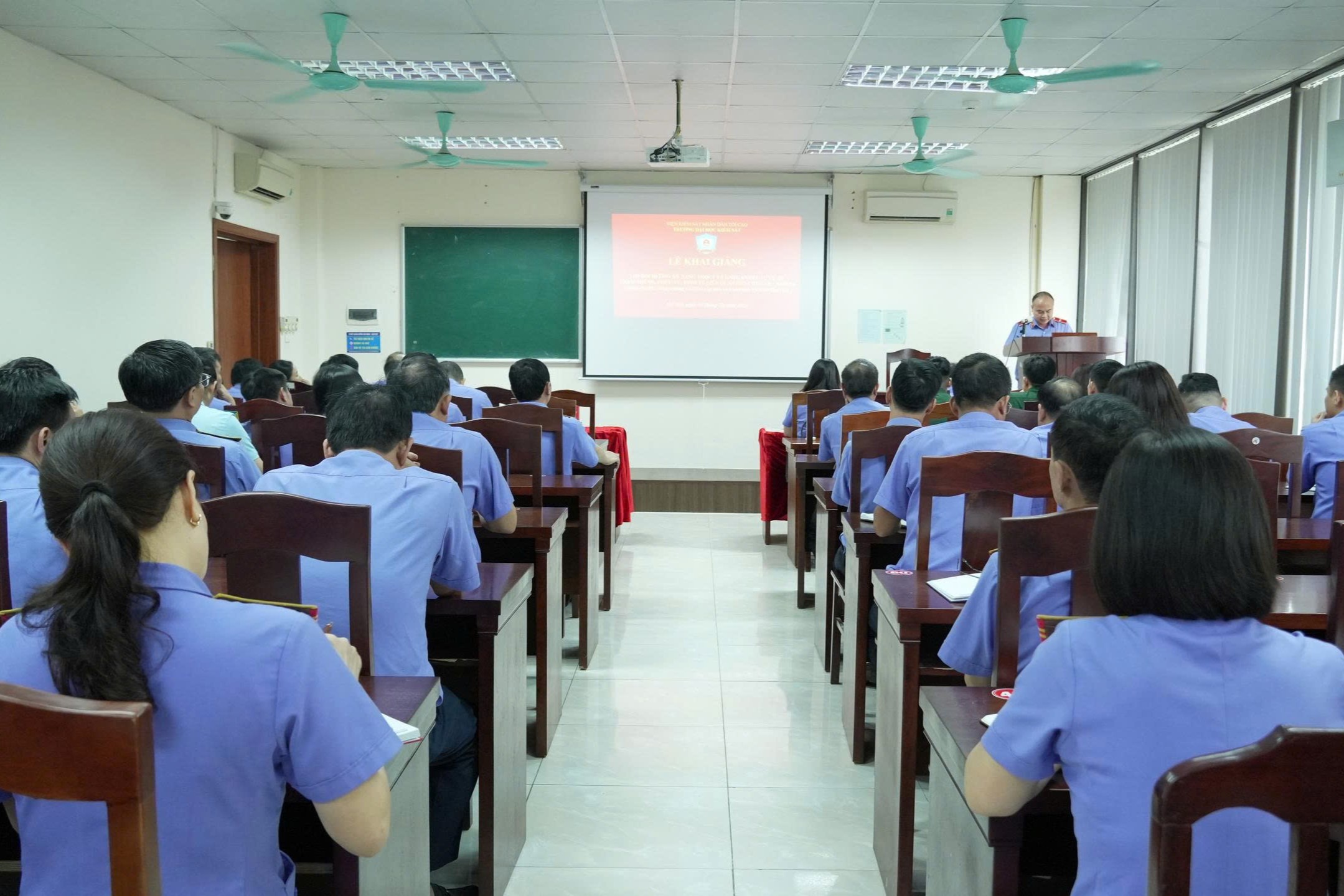 Khai giảng Lớp bồi dưỡng kỹ năng kiểm sát các vụ án tham nhũng, chức vụ, kinh tế