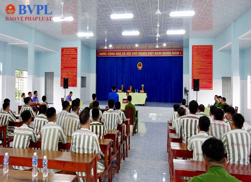 VKSND khu vực 16, tỉnh Lâm Đồng phối hợp xét xử lưu động tại trại giam