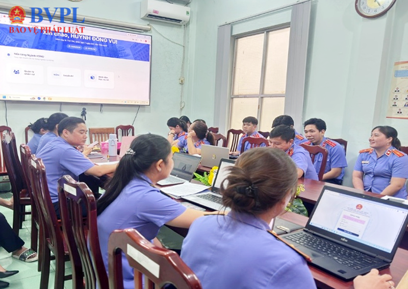 VKSND khu vực 1, tỉnh An Giang hưởng ứng cao điểm “Bình dân học vụ số”