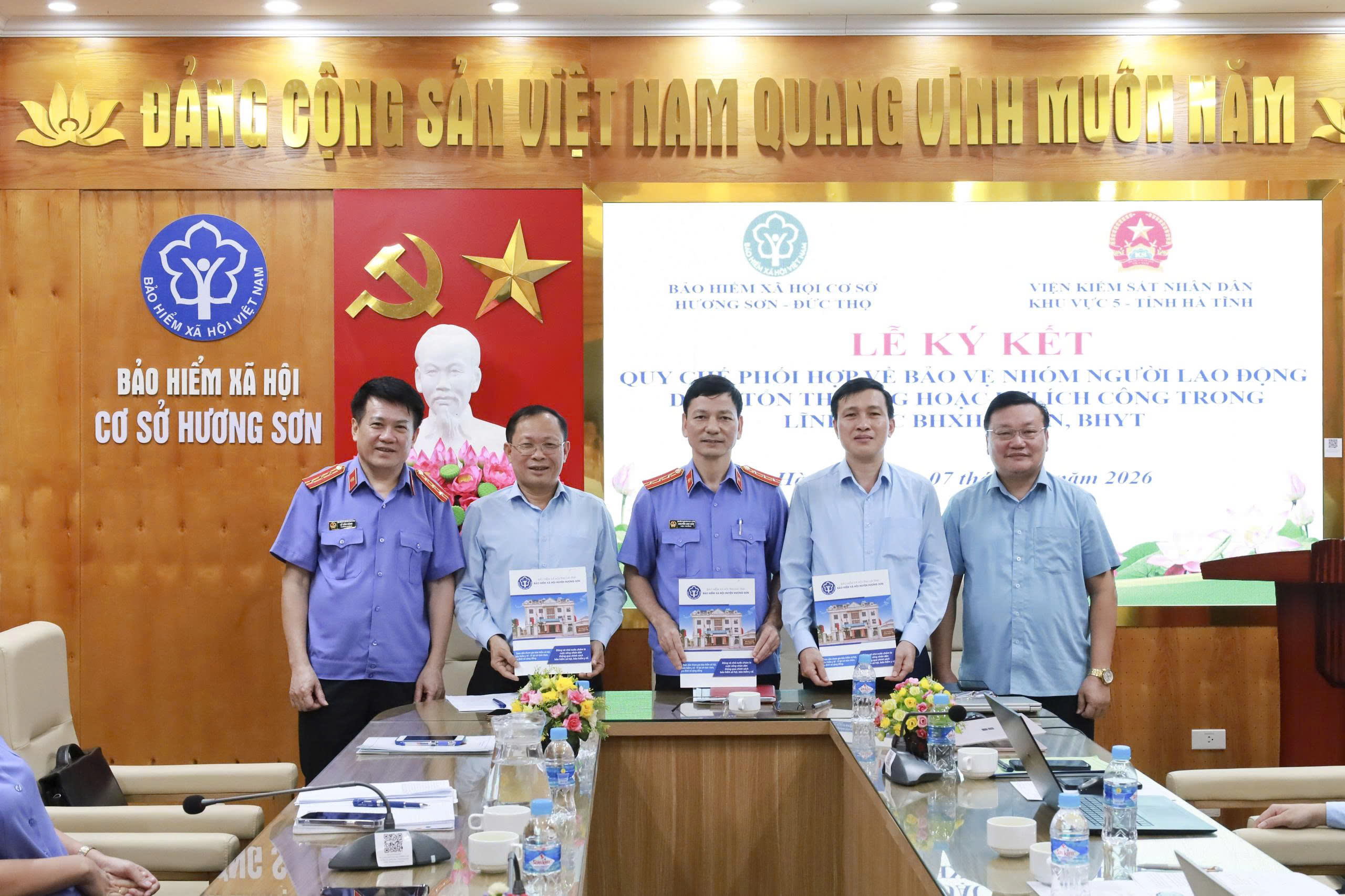 VKSND khu vực 5, tỉnh Hà Tĩnh chủ động bảo vệ quyền lợi người lao động