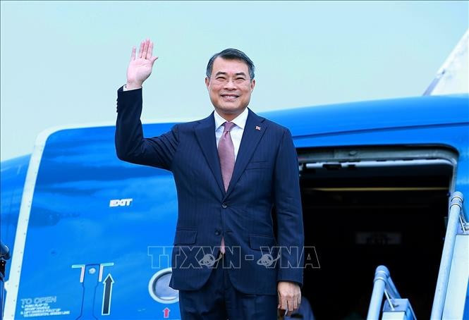 Thủ tướng Lê Minh Hưng lên đường thăm chính thức Lào và Campuchia