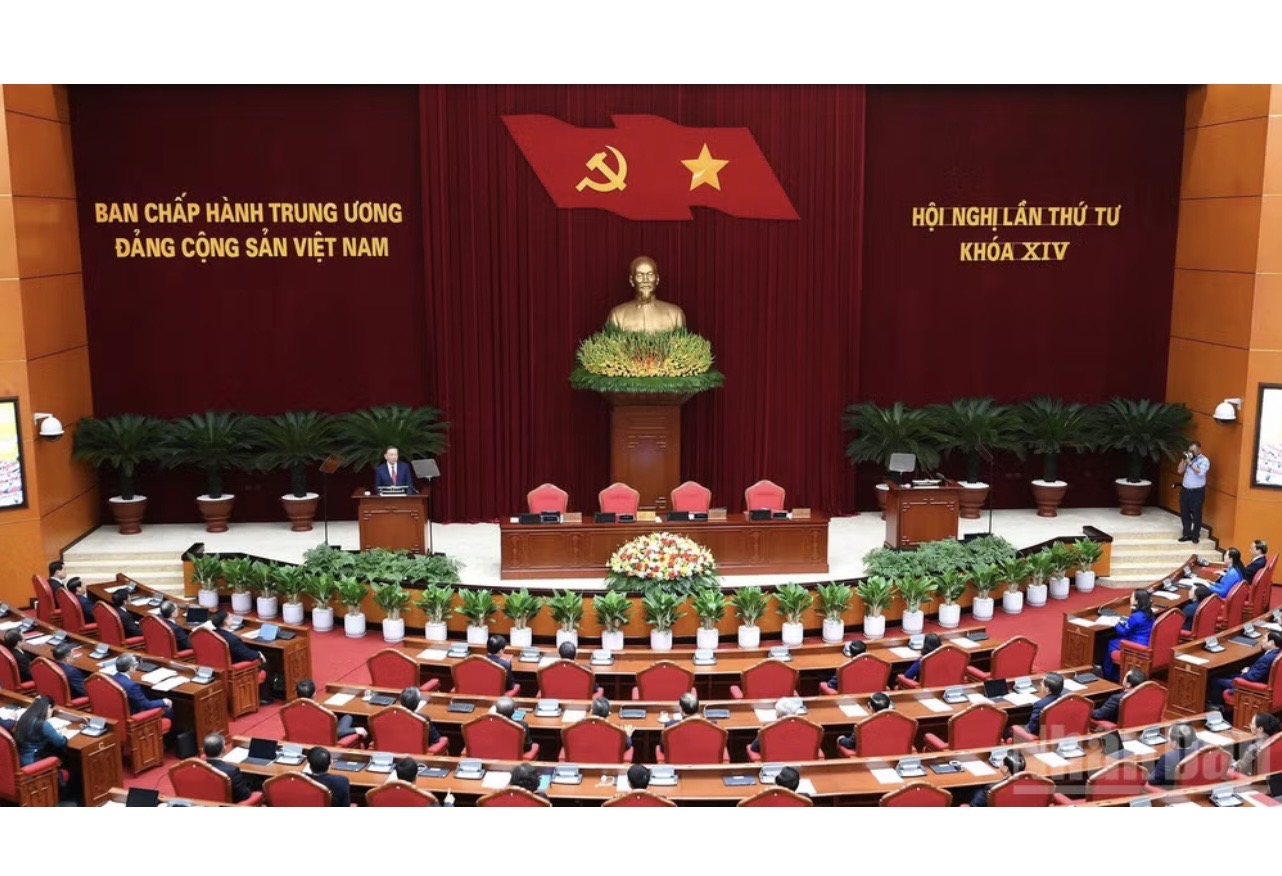 Thông cáo báo chí về ngày làm việc thứ tư và bế mạc Hội nghị lần thứ tư Ban Chấp hành Trung ương Đảng khoá XIV