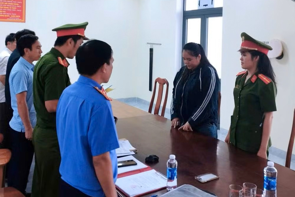 Khởi tố hai bị can lừa đảo chiếm đoạt tài sản tại Quảng Ngãi và Gia Lai