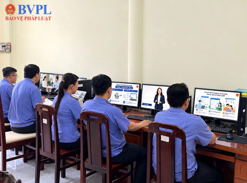 VKSND tỉnh Vĩnh Long hoàn thành 100 chương trình “Bình dân học vụ số”