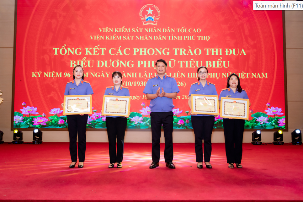 VKSND tỉnh Phú Thọ tổng kết các phong trào thi đua, biểu dương phụ nữ tiêu biểu