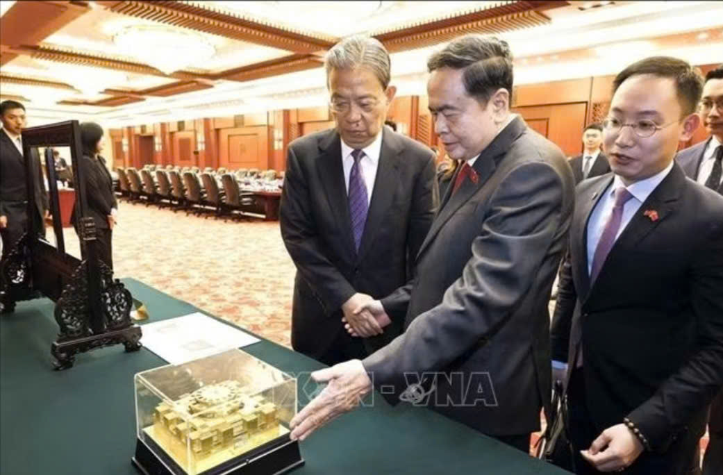 Tăng cường giao lưu, chia sẻ kinh nghiệm về công tác chuyên môn, hoạt động lập pháp giữa Việt Nam và Trung Quốc