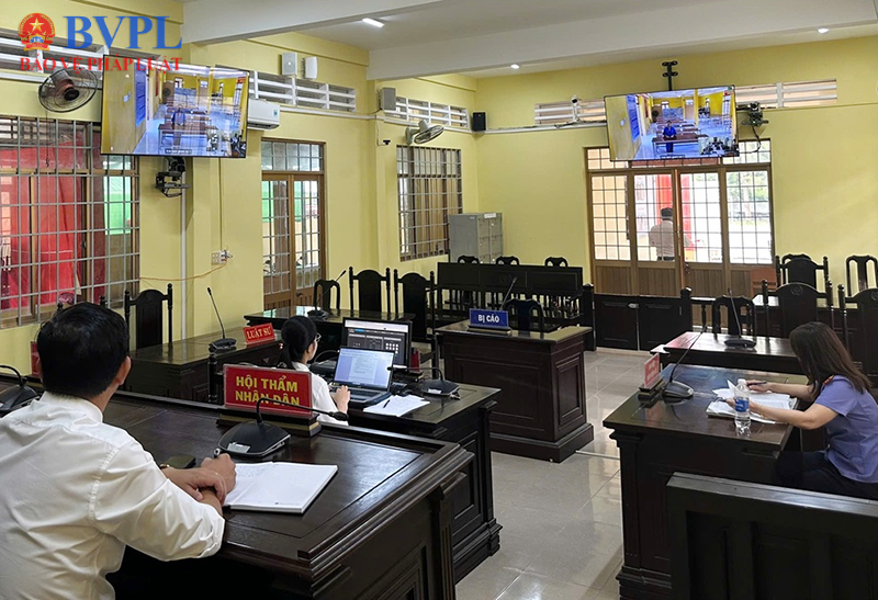 VKSND khu vực 5, tỉnh An Giang phối hợp xét xử trực tuyến vụ án trộm cắp tài sản