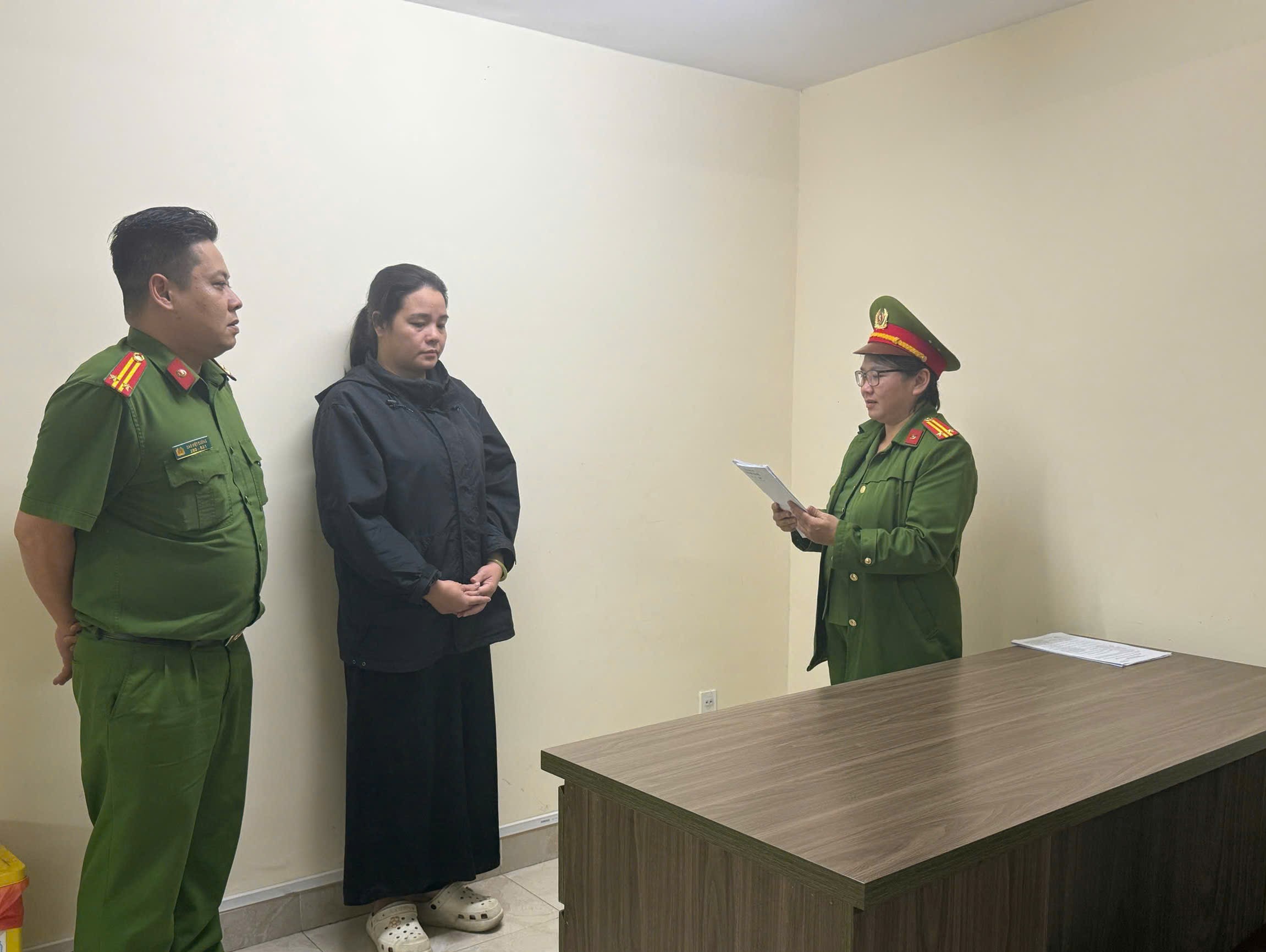 Khởi tố bị can dựng đơn hàng giả, huy động vốn chiếm đoạt hơn 4 tỉ đồng