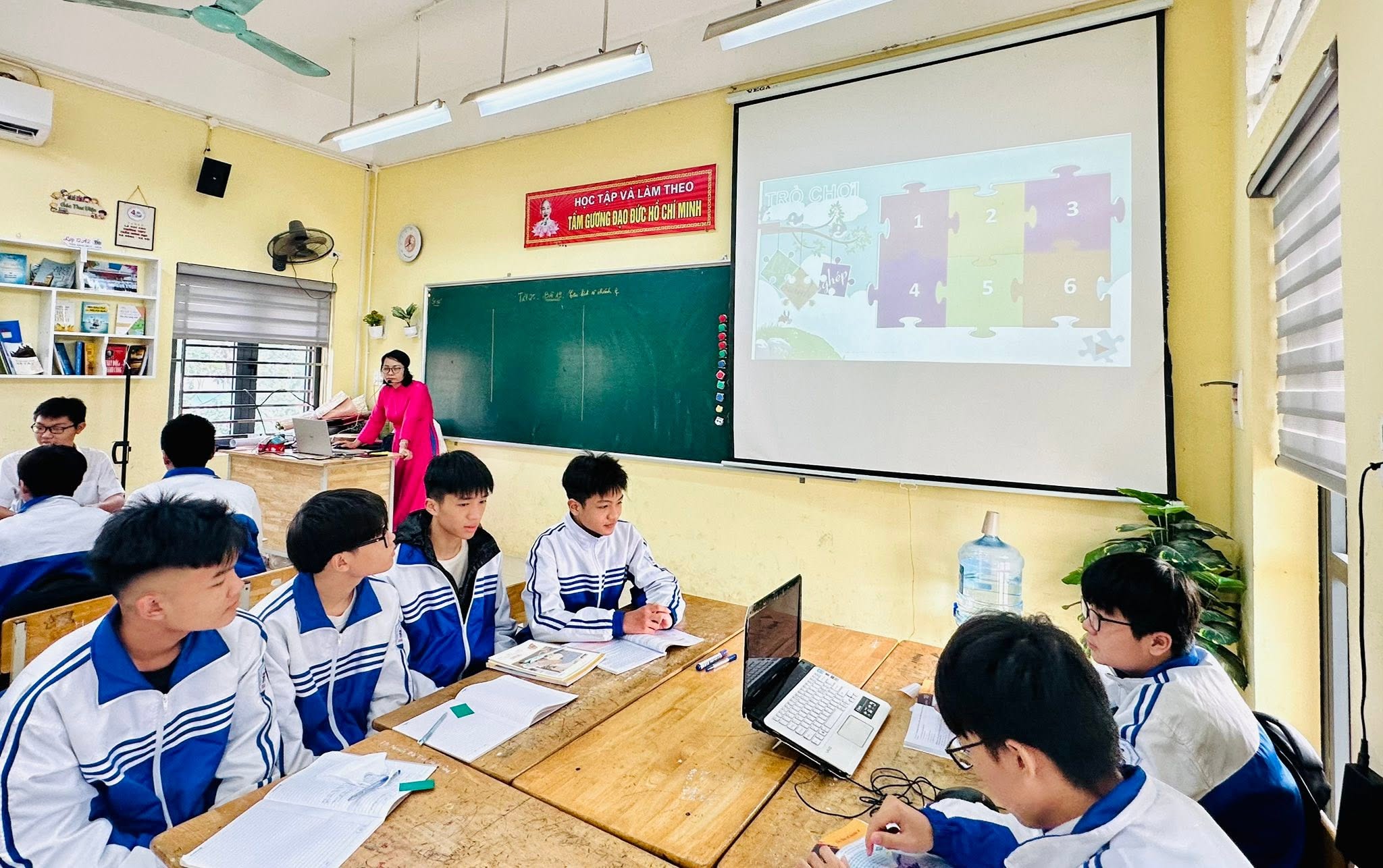 Phê duyệt Đề án “Hệ thống học liệu số quốc gia đối với giáo dục phổ thông