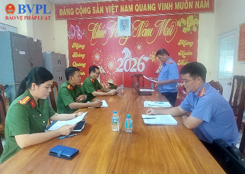 Trực tiếp kiểm sát Phân trại tạm giam An Phú