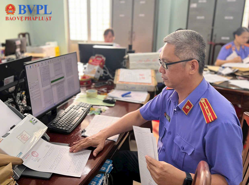 Đảng bộ VKSND tỉnh Tây Ninh đẩy nhanh số hóa hồ sơ đảng viên