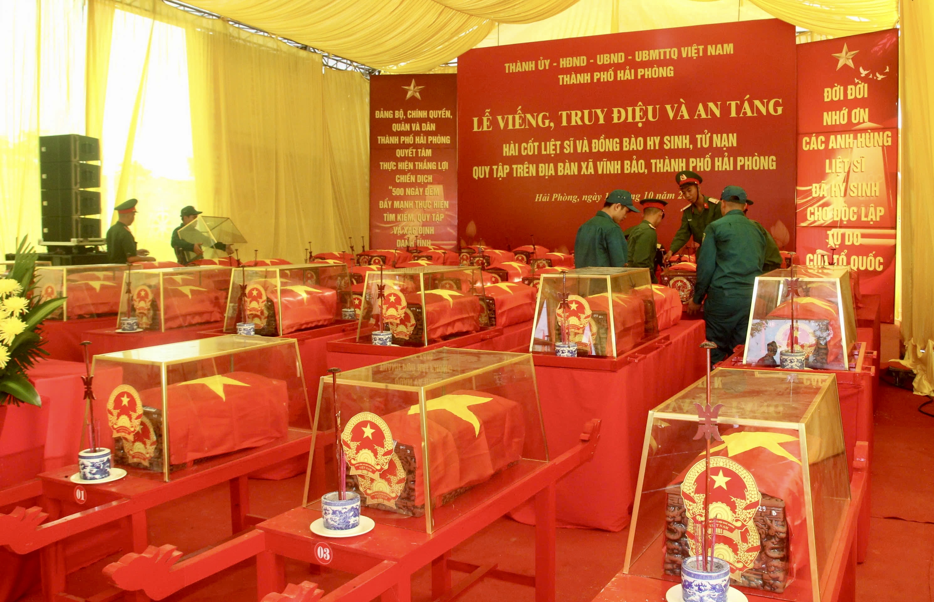 Chuẩn bị lễ truy điệu, an táng 56 hài cốt liệt sĩ, đồng bào tử nạn tại Mả Chìa