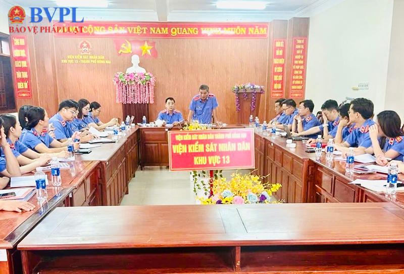 VKSND TP Đồng Nai kiểm tra tại VKSND khu vực 13