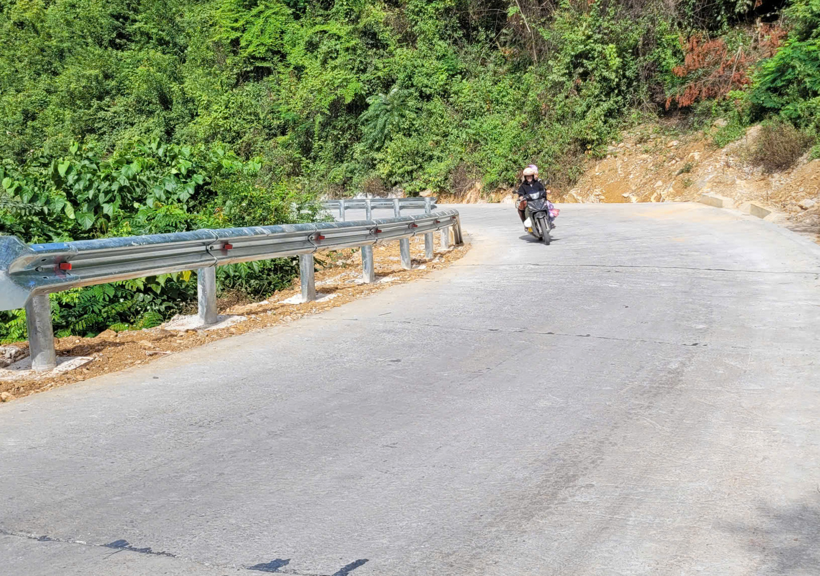 Hoàn thành công trình sửa chữa, khắc phục điểm đen giao thông tại Cao Bằng