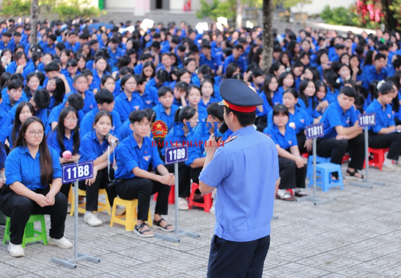 VKSND khu vực 2, tỉnh An Giang tuyên truyền phòng, chống bạo lực học đường