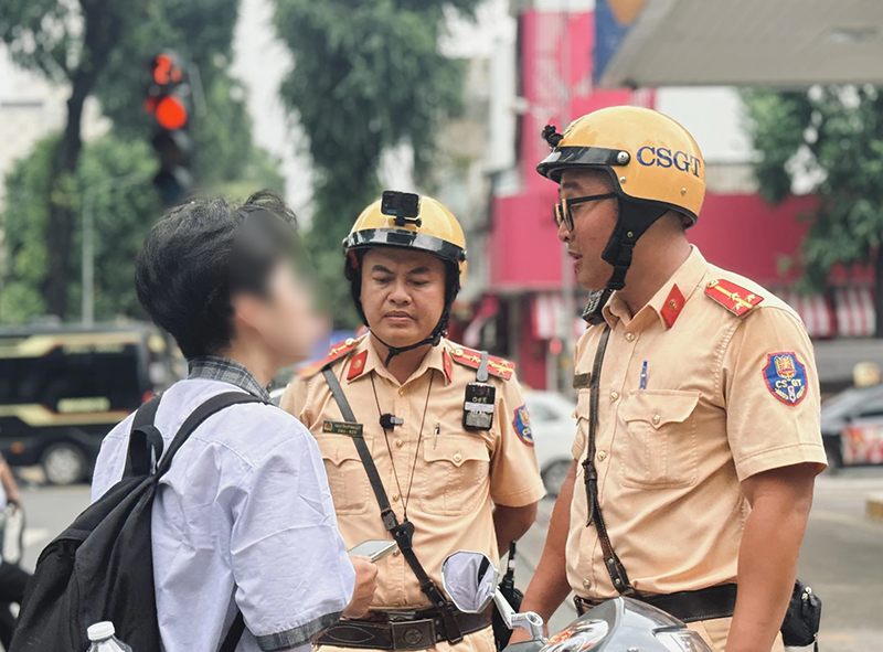 Hơn 900 học sinh TP Hồ Chí Minh bị lập biên bản do vi phạm giao thông