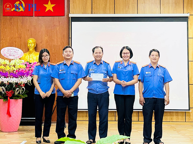Đẩy mạnh ứng dụng công nghệ qua cuộc thi nghiệp vụ