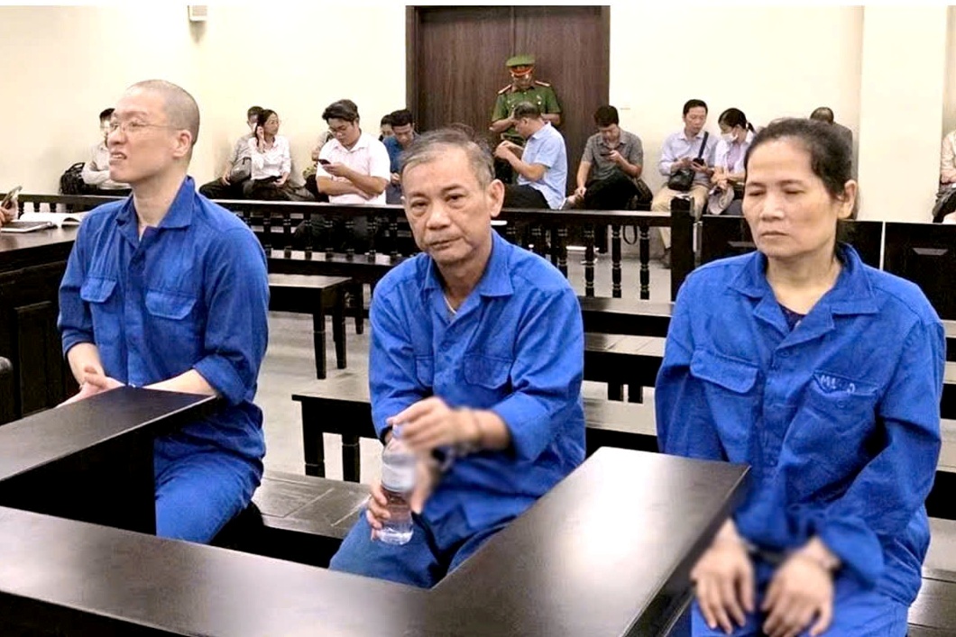 Giả danh Thiếu tướng quân đội, dựng “Tập đoàn Đông Dương” để lừa đảo gần 100 tỉ đồng