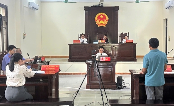 Tòa chấp nhận yêu cầu khởi kiện của Viện kiểm sát, buộc tháo dỡ công trình trái phép 8,6 ha mặt biển