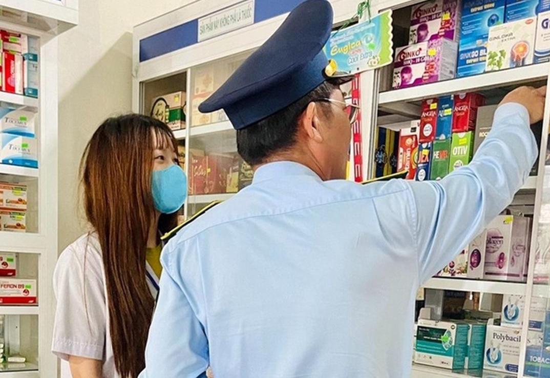 Bộ Y tế đề nghị đấu tranh ngăn chặn hàng giả trong lĩnh vực y tế