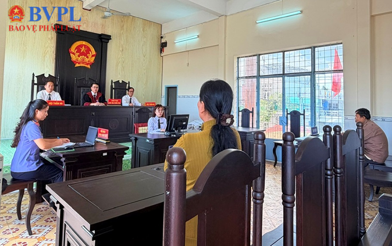 Phối hợp tổ chức phiên tòa dân sự rút kinh nghiệm
