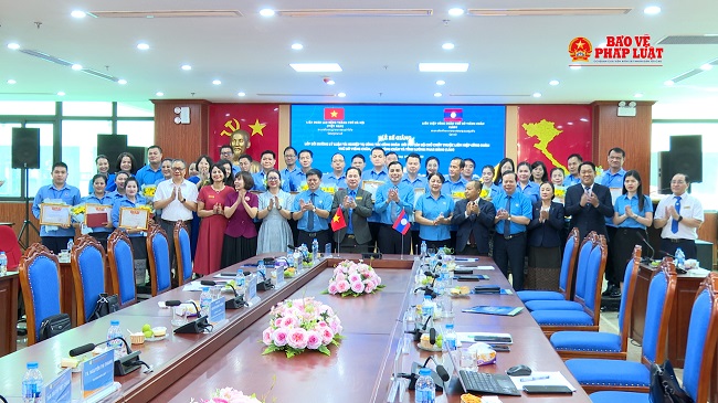 24 cán bộ Công đoàn Lào hoàn thành lớp bồi dưỡng nghiệp vụ tại Hà Nội