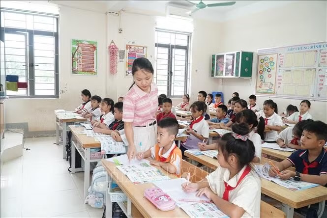 Bộ Nội vụ hướng dẫn tinh giản biên chế ngành giáo dục theo Nghị định 154