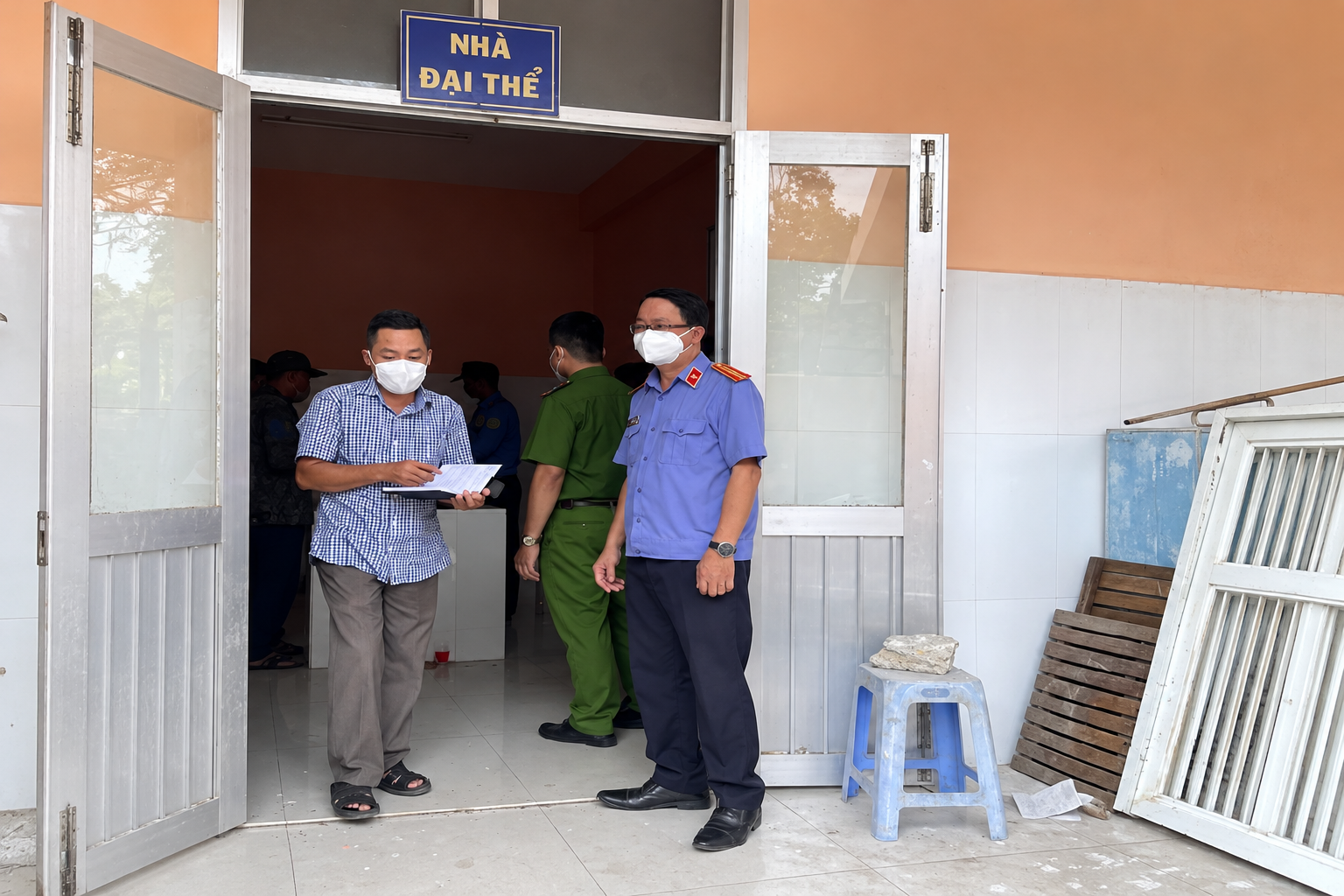 VKSND khu vực 12, TP Cần Thơ Kiểm sát khám nghiệm hiện trường vụ án mạng