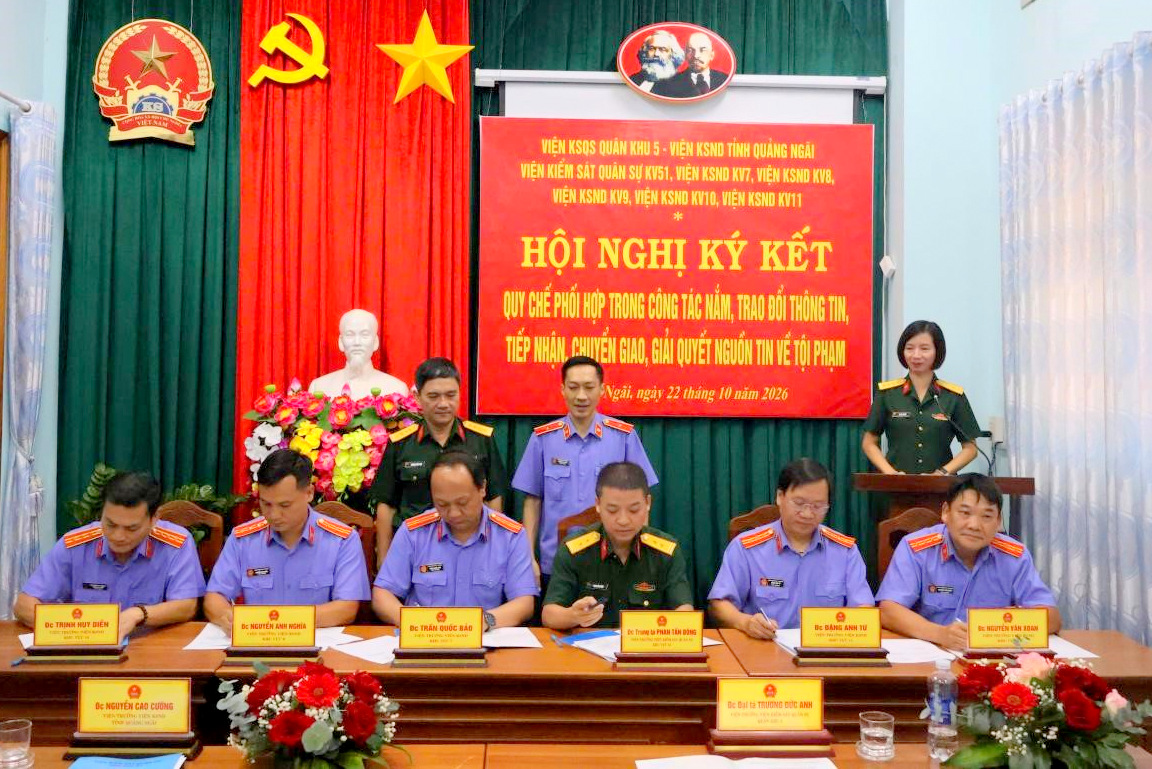 Viện kiểm sát quân sự khu vực 51 ký Quy chế phối hợp với các VKSND khu vực phía Tây Quảng Ngãi