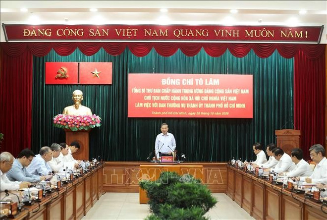 Tổng Bí thư, Chủ tịch nước Tô Lâm TP Hồ Chí Minh tiếp tục đổi mới tư duy tự chủ, nâng cao năng lực thực thi