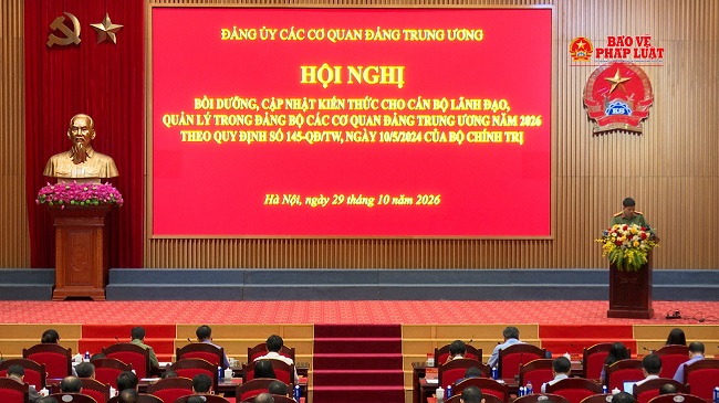 Bồi dưỡng, cập nhật kiến thức cho cán bộ lãnh đạo, quản lý các cơ quan Đảng Trung ương