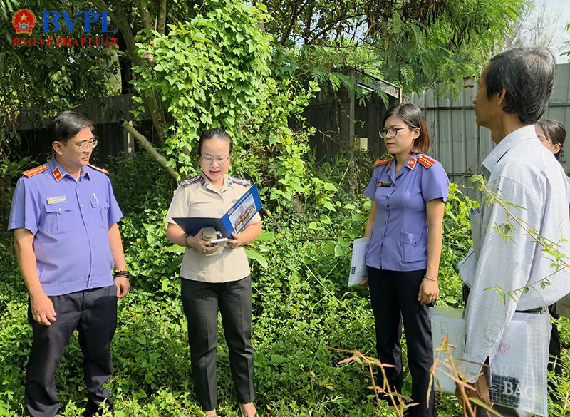 VKSND khu vực 2, TP Hồ Chí Minh kiểm sát thi hành bản án dân sự công ích đầu tiên