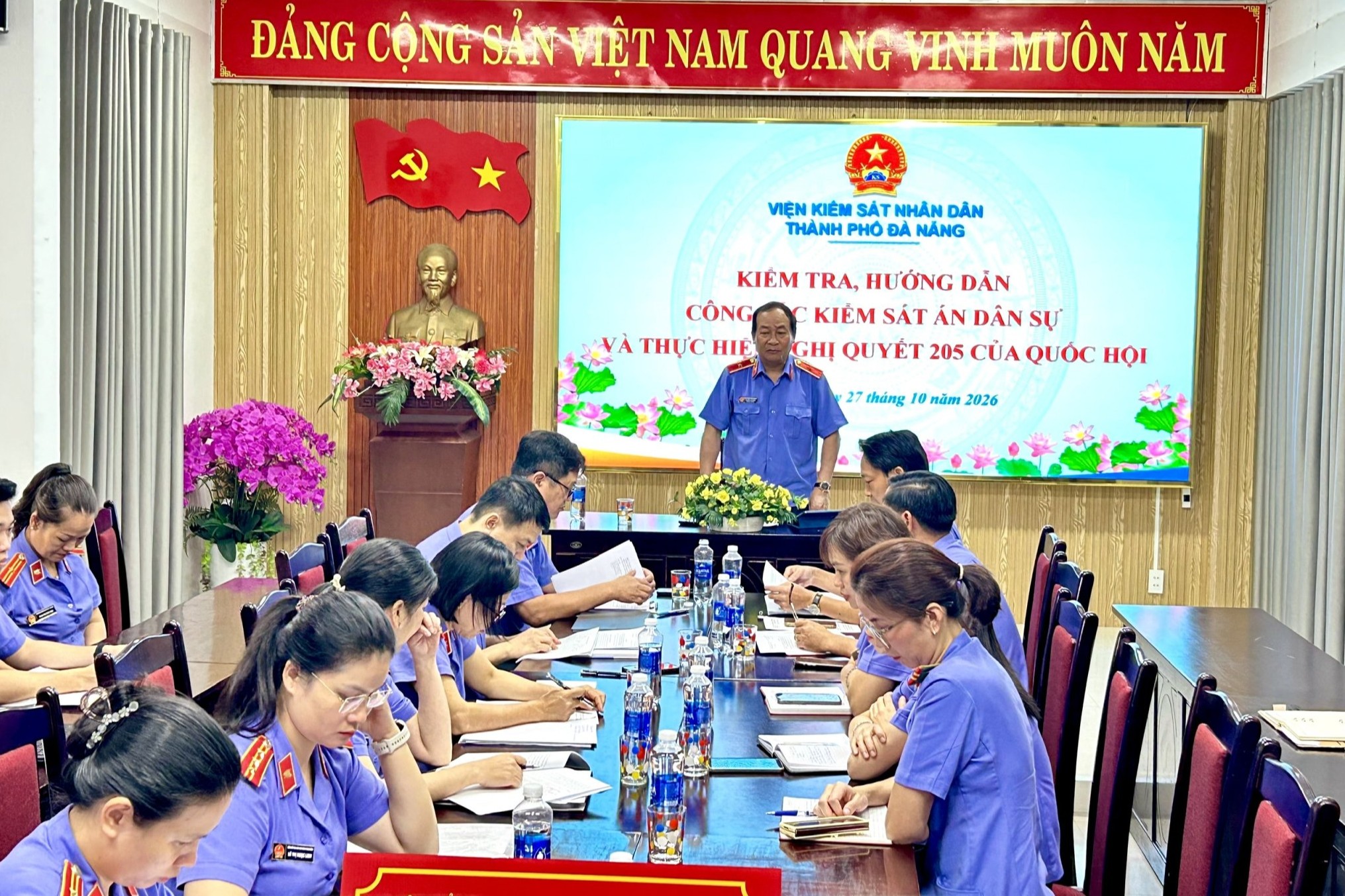 VKSND Đà Nẵng kiểm tra công tác kiểm sát dân sự, khởi kiện công ích tại VKSND khu vực 4