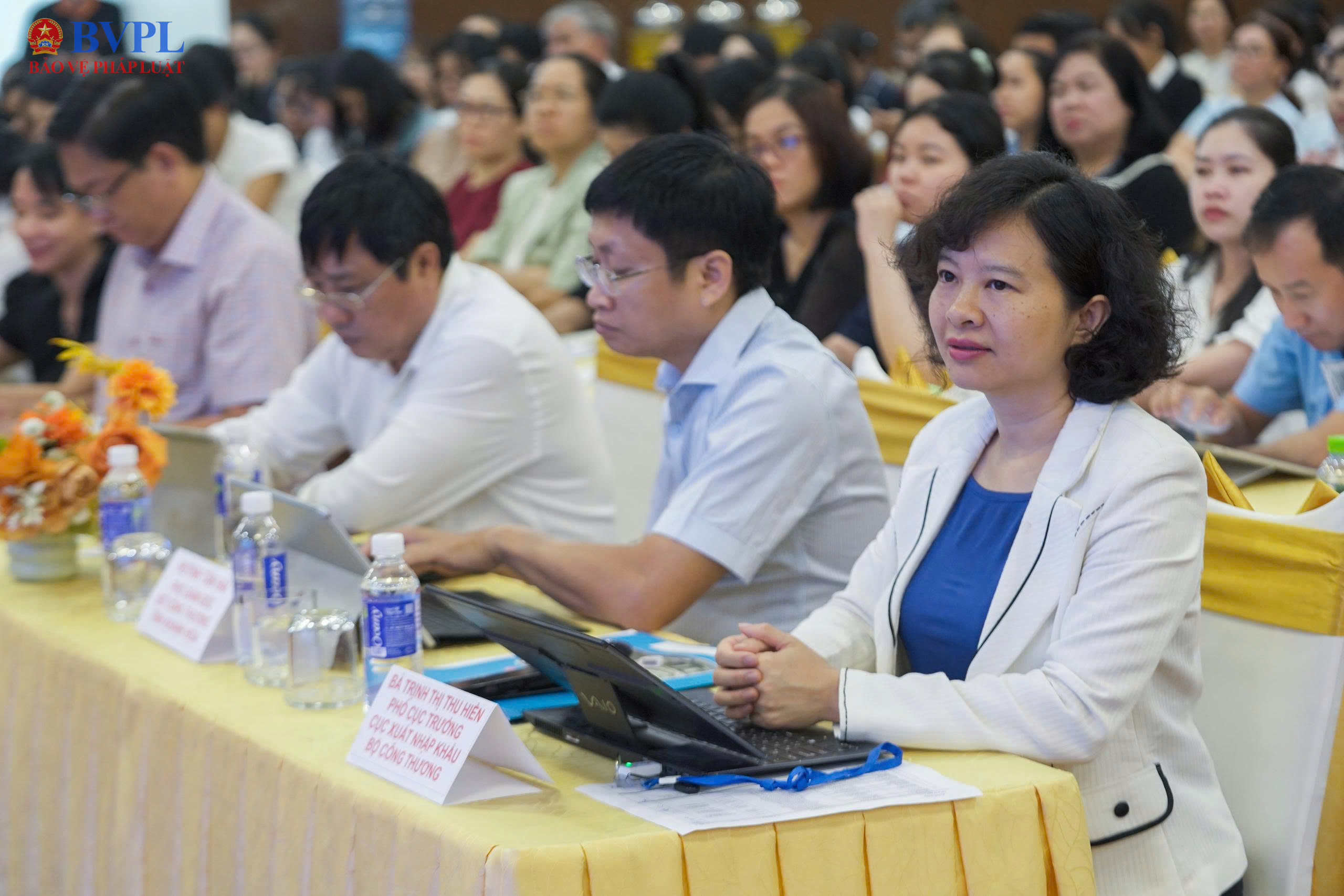 Siết chặt xuất xứ hàng Việt Doanh nghiệp cần chủ động minh bạch chuỗi cung ứng