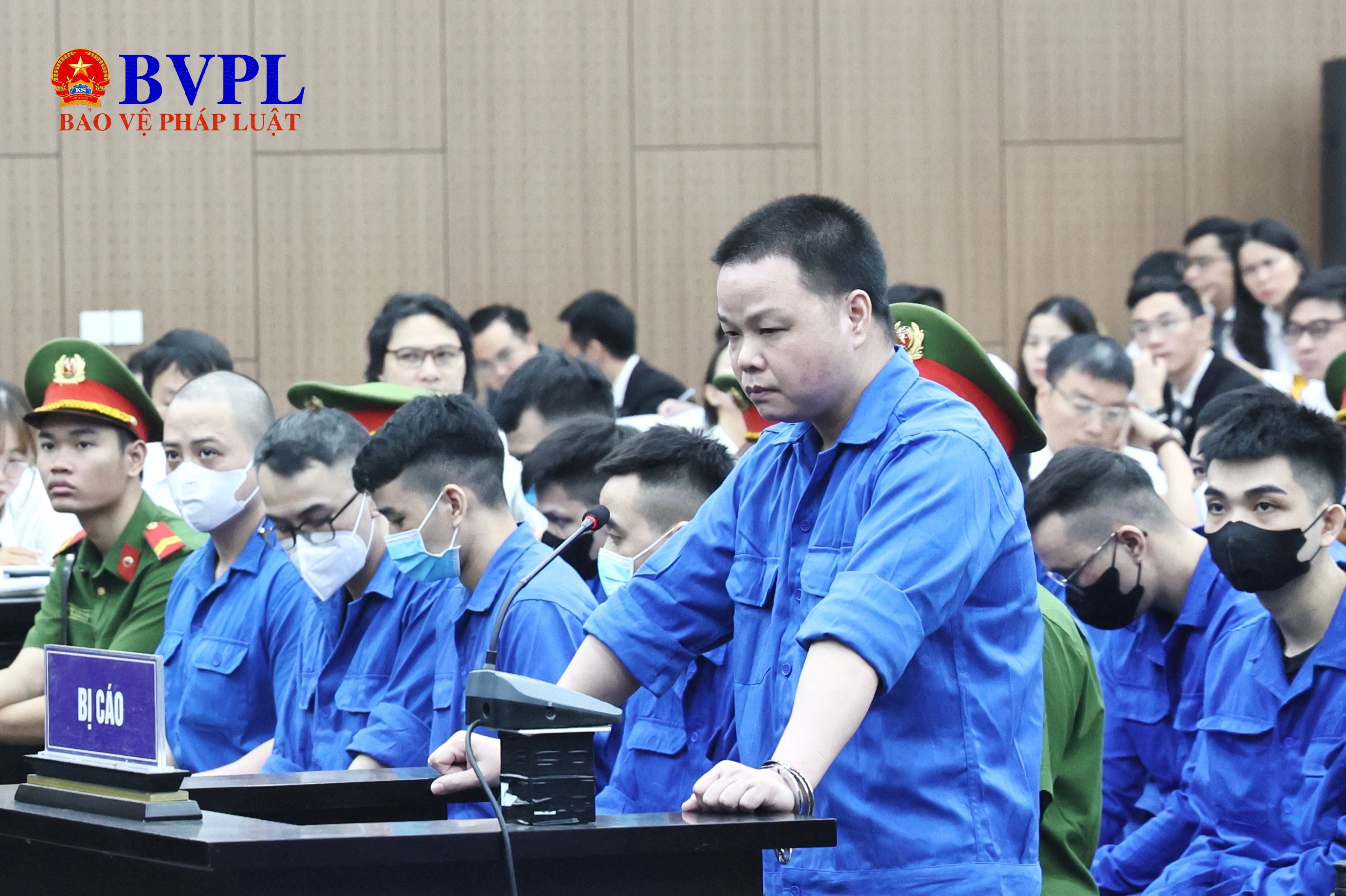 Xét xử Mr Pips Lê Khắc Ngọ đề nghị định giá lại số vàng bị thu giữ