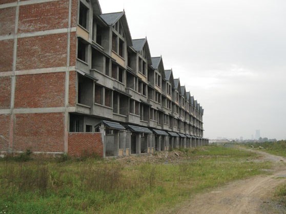 Gần 12 triệu m2 đất phân lô bán nền đi về đâu