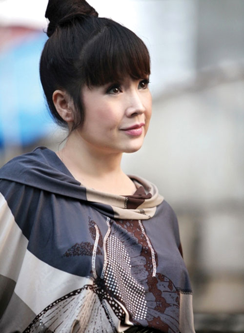 Tình duyên éo le của Lan Hương Em bé Hà Nội