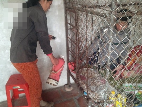 Thanh Hóa Vợ cay đắng nhốt chồng trong lồng sắt suốt 10 năm