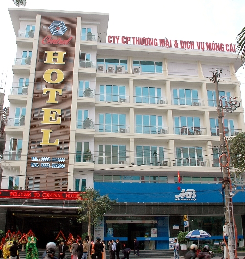 Central Hotel có 7 tầng gồm 31 phòng đạt tiêu chuẩn 3 sao