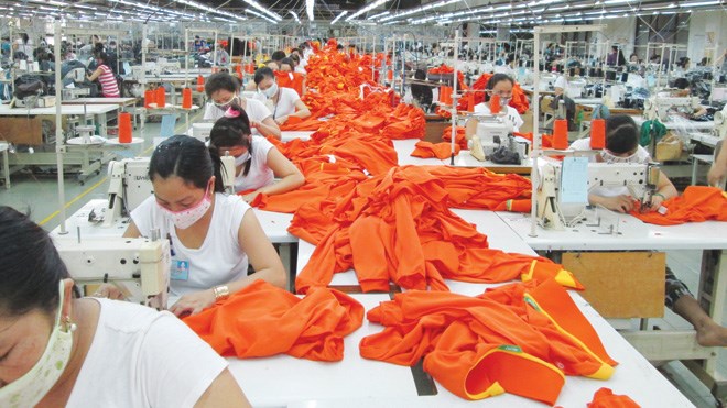 Thấp thỏm chờ thưởng Tết