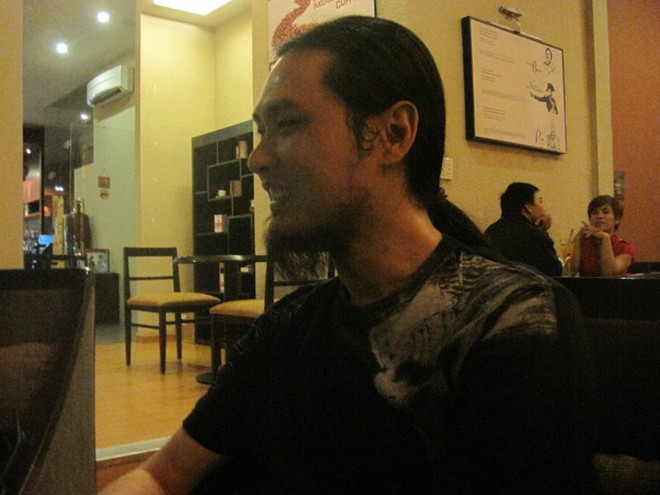 Họa sĩ kể chuyện vẽ chân dung kẻ bắt cóc bé trai 1 ngày tuổi