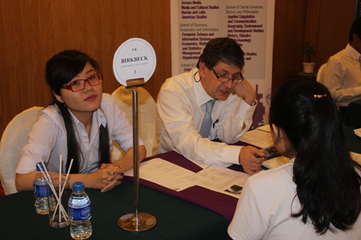 Triển lãm Du học Quốc tế 2014 Cơ hội vươn xa