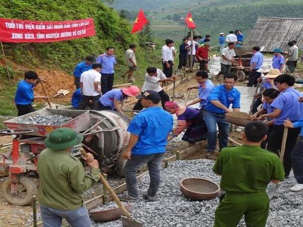 Hướng về cơ sở vì những mùa xuân yên vui